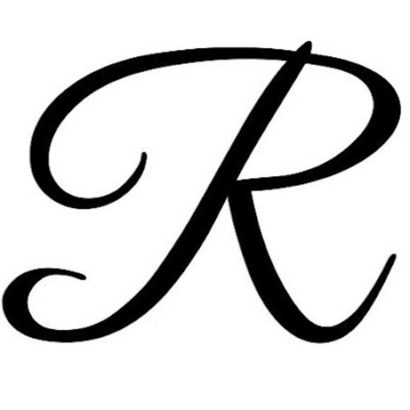 Meet your Posher, Ruby - Picture 1 of 1